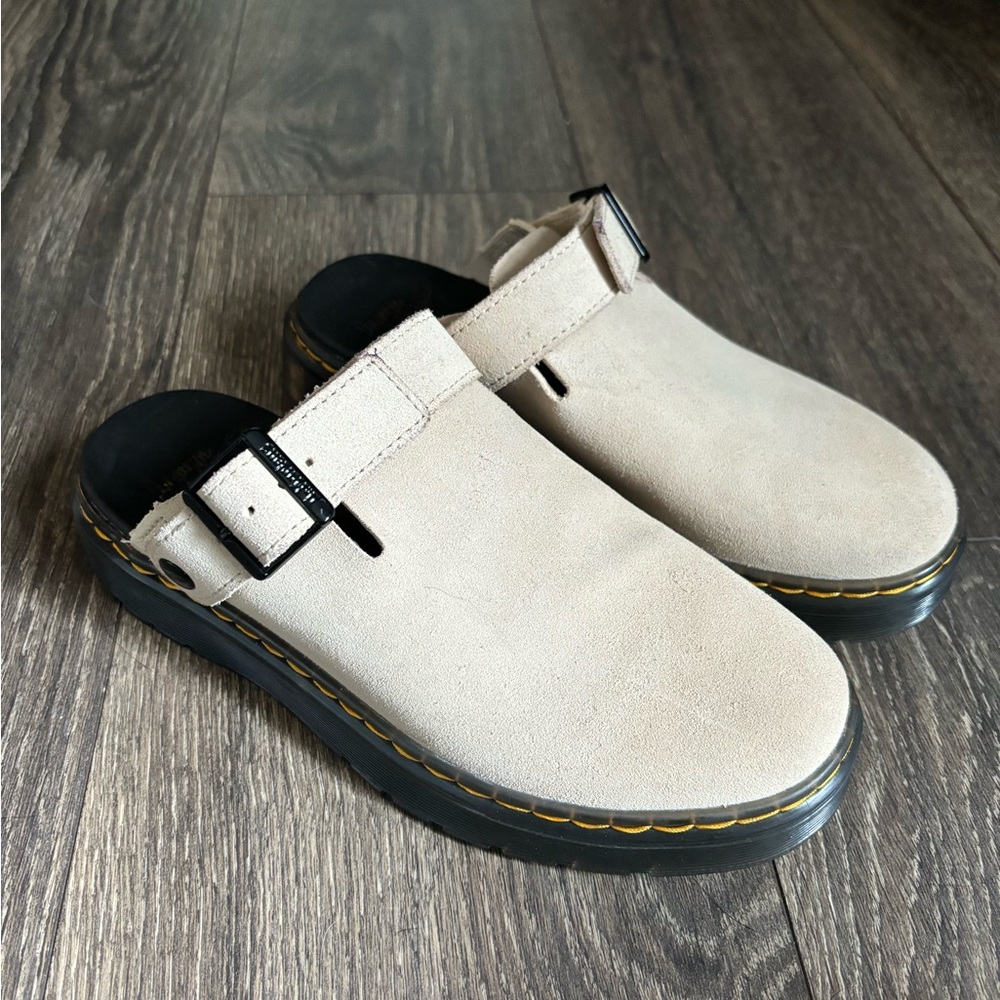 Dr. Martens Carlson Clogs for Women in Taupe